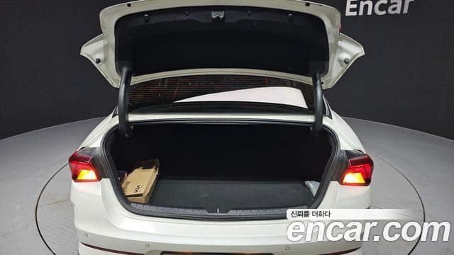 Kia K5 3세대 Standard, 2022 20