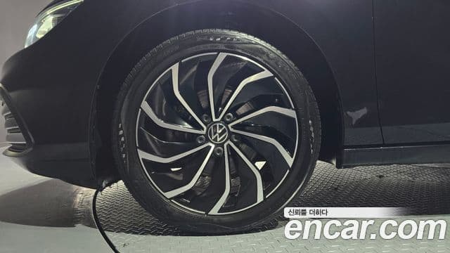 Volkswagen Гольф 8세대 Prestige, 2022 все фото