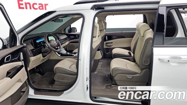 Kia Carnival 4세대 Signature, 2022 10