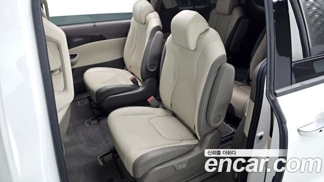 Kia Carnival 4세대 Signature, 2022 12