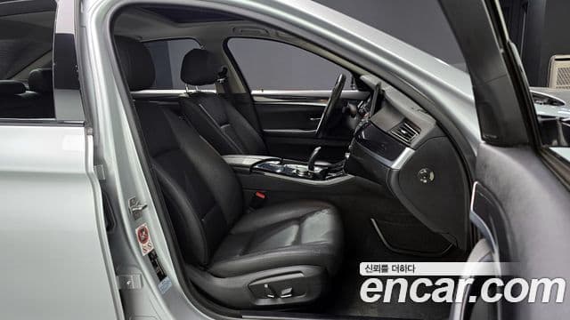 BMW 5시리즈 (F10) 520d xDrive M Aero Dynamic, 2016 10