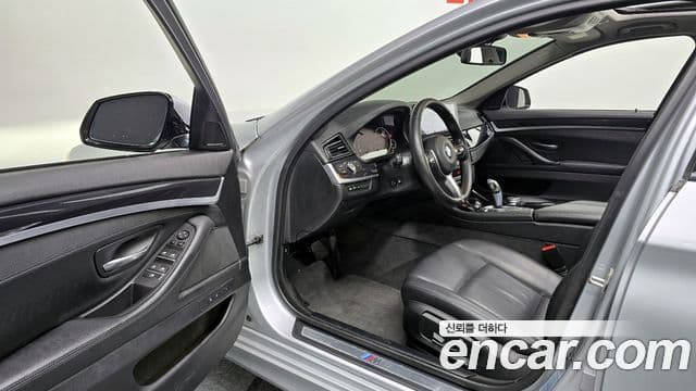 BMW 5시리즈 (F10) 520d xDrive M Aero Dynamic, 2016 11