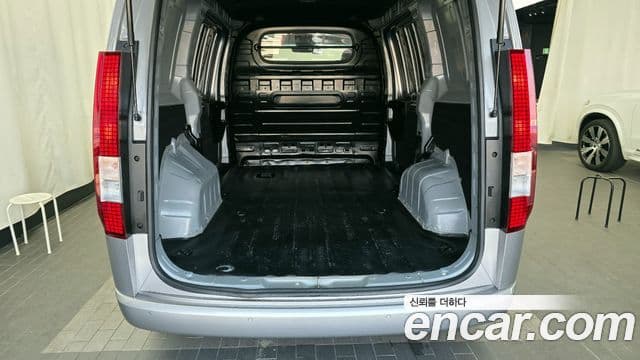 Hyundai Staria Smart, 2022 20