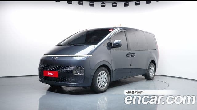 Hyundai Staria Modern, 2022 1