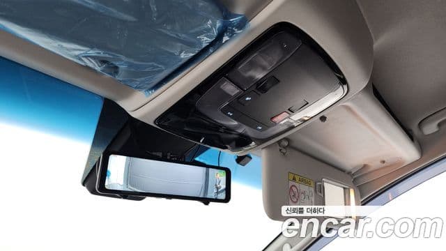 Hyundai Staria Modern, 2022 17