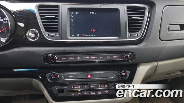 Kia The / новый New Carnival Special, 2019 14