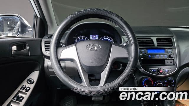 Hyundai Accent(новый кузов / новое поколение) 1.4 VVT Smart, 2017 16