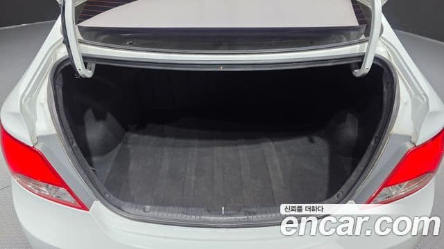 Hyundai Accent(новый кузов / новое поколение) 1.4 VVT Smart, 2017 20