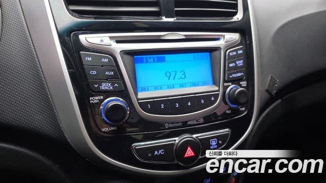Hyundai Accent(новый кузов / новое поколение) Modern, 2015 14