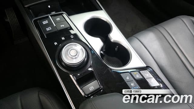 Kia K8 гибрид Noblesse, 2023 9