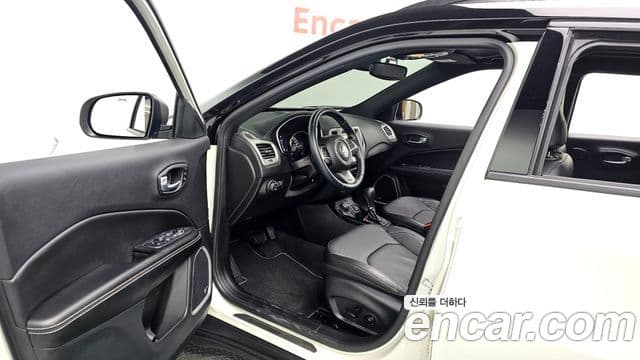 Jeep Compass 2세대 2.4 Limited 80th Anniversary Edition AWD, 2021 10
