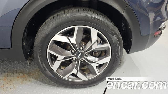 Kia Sportage The / новый Bold Prestige, 2020 все фото