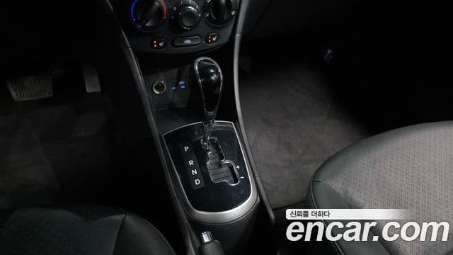 Hyundai Accent(новый кузов / новое поколение) Modern, 2014 9