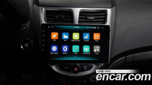 Hyundai Accent(новый кузов / новое поколение) Modern, 2014 17