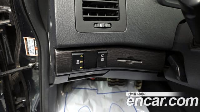 KG모빌리티(SsangYong) Korando 투리스모 4WD TX 9인승, 2017 13