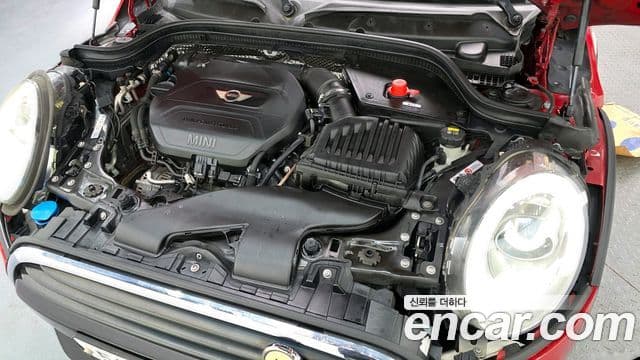 Mini Cooper D 3세대, 2016 6