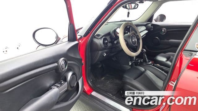 Mini Cooper D 3세대, 2016 10