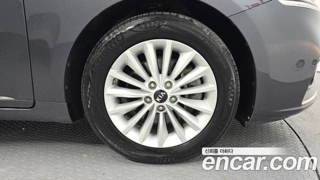 Kia All New K7 3.0 LPI Luxury (арендный автомобиль), 2018 все фото