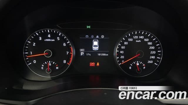 Kia All New K7 3.0 LPI Luxury (арендный автомобиль), 2018 8