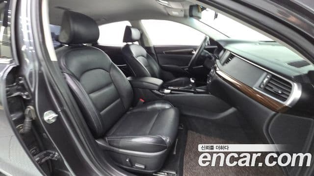 Kia All New K7 3.0 LPI Luxury (арендный автомобиль), 2018 11