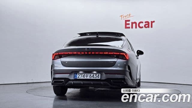 Kia K5 гибрид 3세대 Signature, 2020 4