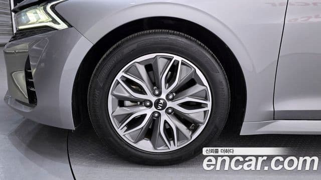 Kia K5 гибрид 3세대 Signature, 2020 все фото