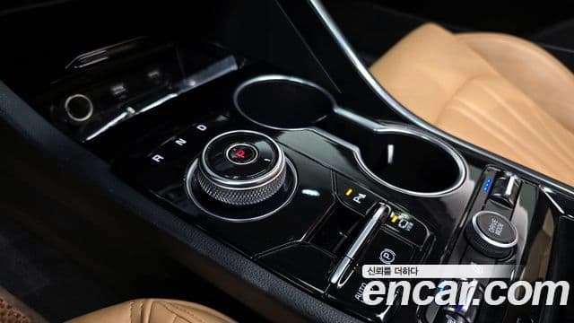 Kia K5 гибрид 3세대 Signature, 2020 9