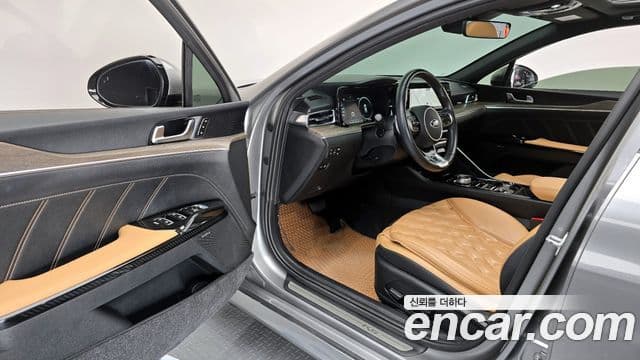 Kia K5 гибрид 3세대 Signature, 2020 11