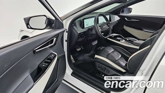 Kia EV6 GT Line, 2024 11