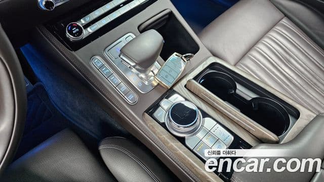 Genesis G90 Prestige, 2021 9