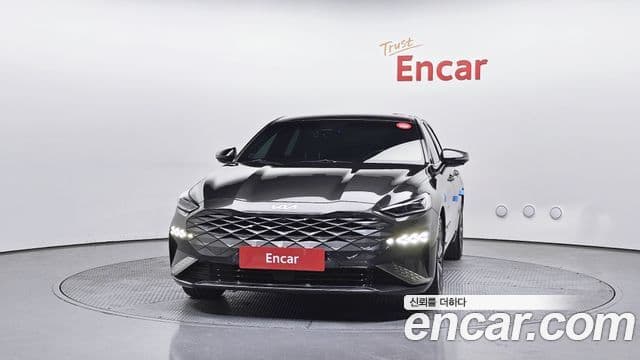 Kia K8 Signature, 2022 3