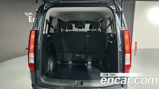 Hyundai Staria Modern, 2023 20