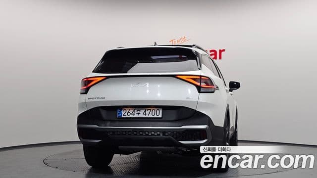 Kia Sportage 5세대 гибрид Signature Gravity 2WD, 2022 4