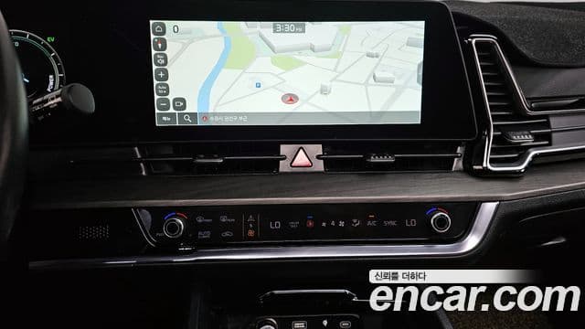 Kia Sportage 5세대 гибрид Signature Gravity 2WD, 2022 14