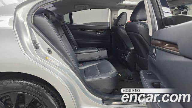 Lexus New ES300h XV60, 2014 12