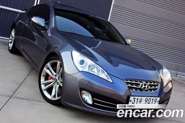 Hyundai Genesis купе 380 GT-RW, 2010 12