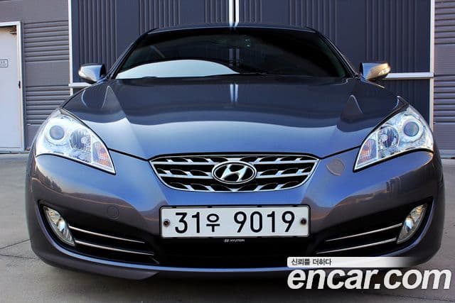 Hyundai Genesis купе 380 GT-RW, 2010 18