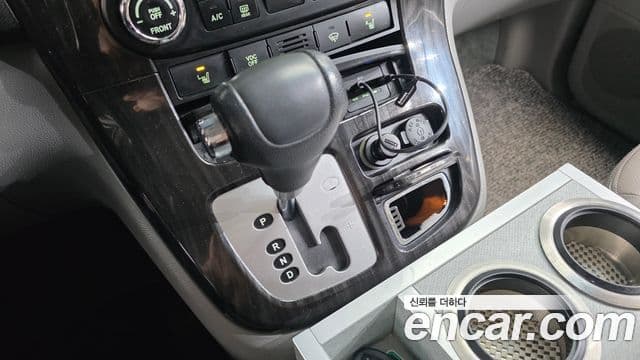 Kia Carnival R President, 2014 9