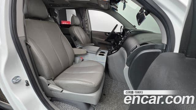 Kia Carnival R President, 2014 10