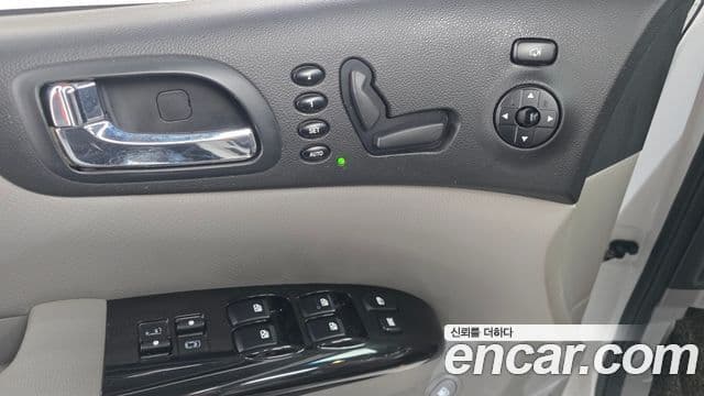 Kia Carnival R President, 2014 13