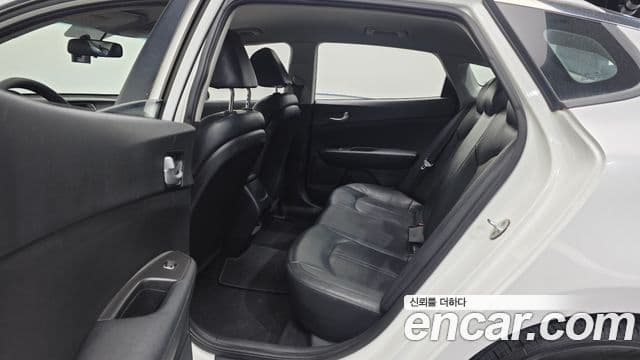 Kia K5 2세대 Luxury, 2016 11
