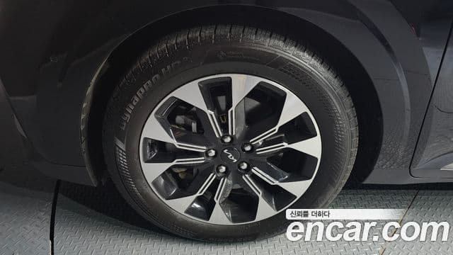 Kia Carnival 4세대 Signature, 2023 все фото