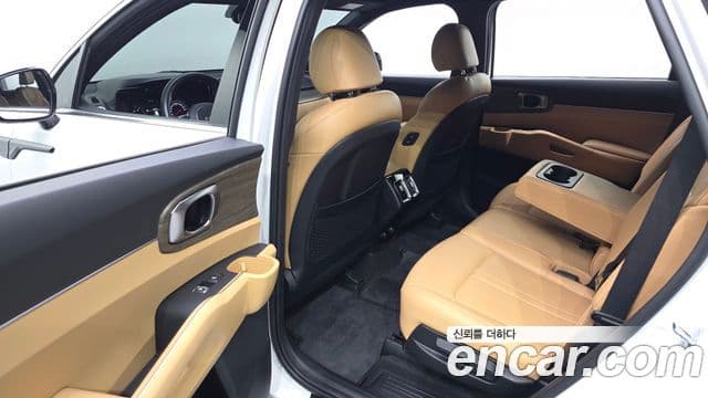 Kia Sorento 4세대 Prestige, 2023 11