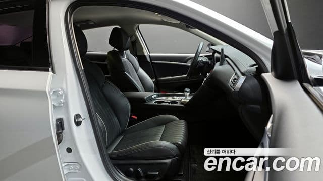 Genesis G70 Elite, 2020 10