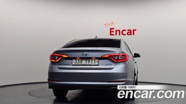 Hyundai LF Sonata 2.0 Smart, 2015 4