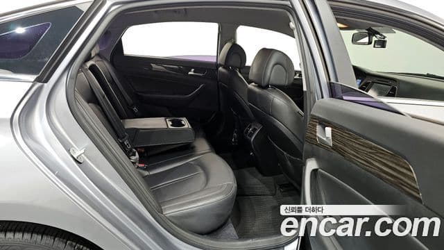 Hyundai LF Sonata 2.0 Smart, 2015 13