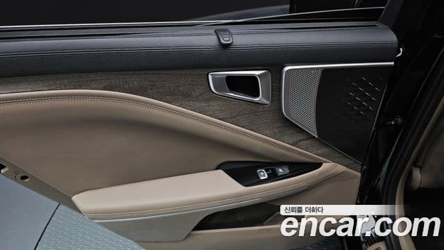 Kia K8 гибрид Noblesse, 2024 19