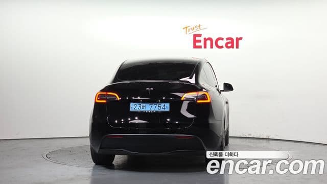 Tesla модель Y Standard Range RWD, 2021 4