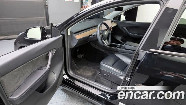 Tesla модель Y Standard Range RWD, 2021 10