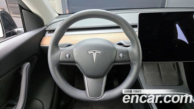 Tesla модель Y Standard Range RWD, 2021 13